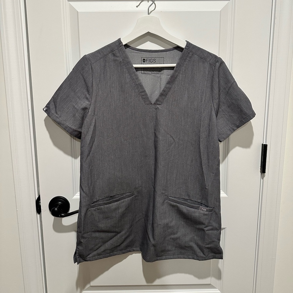 FIGS Scrub Top